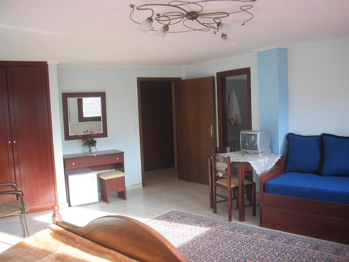 Evridiki Hotell Vergina Exteriör bild